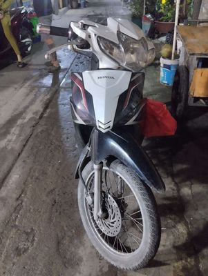 Honda Wave RSX 110 Trắng đen. Mua bán Xe máy tại Quận Bình Tân Tp Hồ Chí Minh được đăng bởi Tên chưa cung cấp
