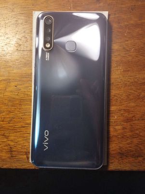 Vivo Y19