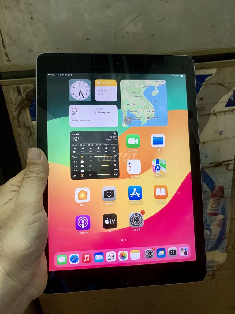 BÁN IPAD GEN 6 4G LTE WIFI 32GB MÀU GRAY