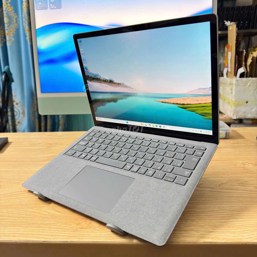 Microsoft Surface Laptop 3 i5-1035G7. Mua bán Laptop tại Thành phố Thủ Đức Tp Hồ Chí Minh được đăng bởi Vũ Công Hùng hình 1