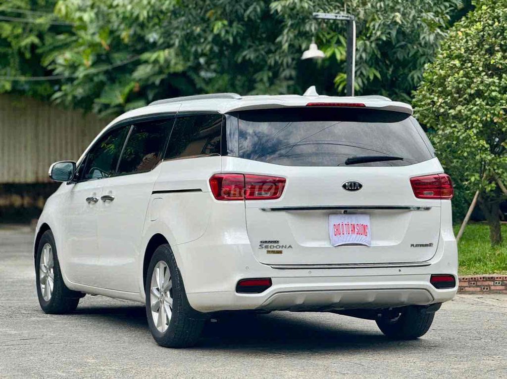 Kia Sedona 2019 2.2 DAT Luxury - 87000 km. Mua bán Ô tô tại Quận 12 Tp Hồ Chí Minh được đăng bởi Nam Trường  hình 4
