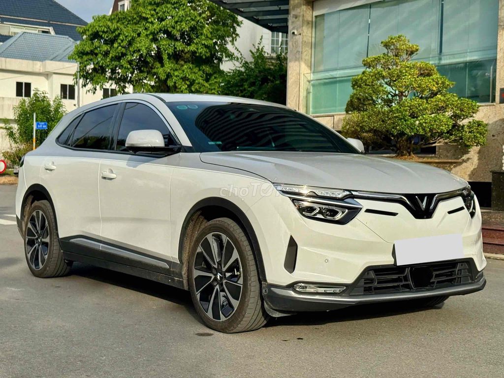 Vinfast VF8 2024 Lux Plus Trắng - 17.000km. Mua bán Ô tô tại Thành phố Thủ Đức Tp Hồ Chí Minh được đăng bởi Hồng My hình 2