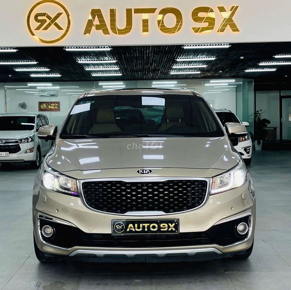 Kia Sedona 2016 3.3 GATH Vàng cát Siêu đẹp