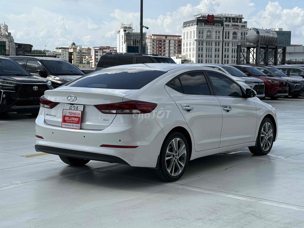 Hyundai Elantra 2016 2.0 AT - 47000 km - Siêu Đẹp. Mua bán Ô tô tại Quận Bình Thạnh Tp Hồ Chí Minh được đăng bởi Công Sang hình 7