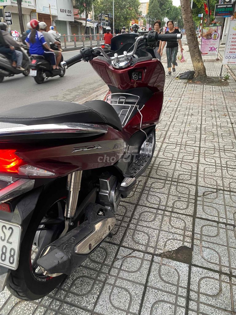 PCX 2015 Chính Chủ. Mua bán Xe máy tại Quận Gò Vấp Tp Hồ Chí Minh được đăng bởi Đinh thạch hình 3