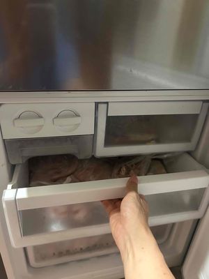 bán tủ lạnh elextrolux hàng nhập Thái Lan 308 lít