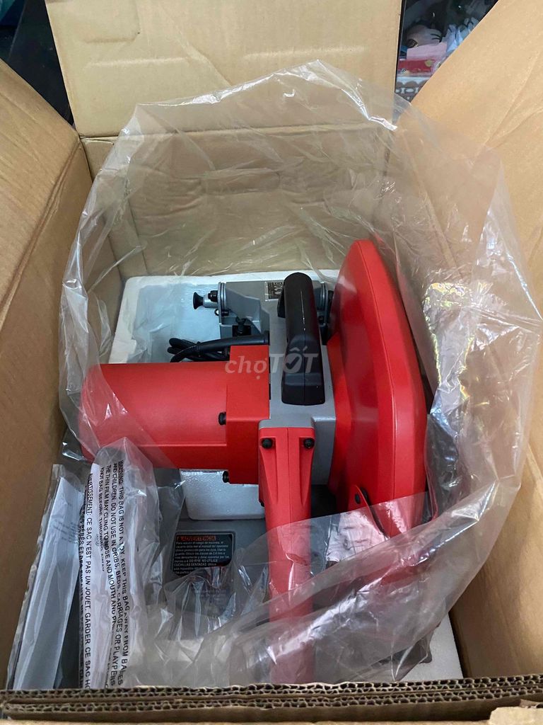 Máy cắt đá Milwaukee C704D. Mua bán Đồ chuyên dụng, Giống nuôi trồng tại Quận Bình Tân Tp Hồ Chí Minh được đăng bởi Lĩnh hình 1