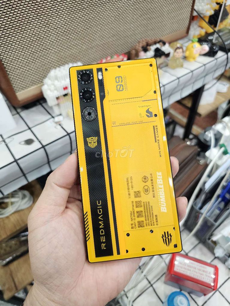 Nubia Red Magic 9S Pro Plus 16GB/512GB Vàng. Mua bán Điện thoại tại Quận Tân Phú Tp Hồ Chí Minh được đăng bởi Ngô Minh Mobile  hình 1