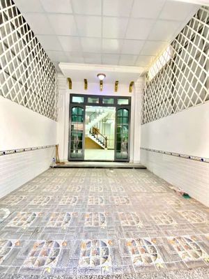 Аренда · 4 комн. · 64 м² · Huyện Hóc Môn, ул. Đường Trần Văn Mười