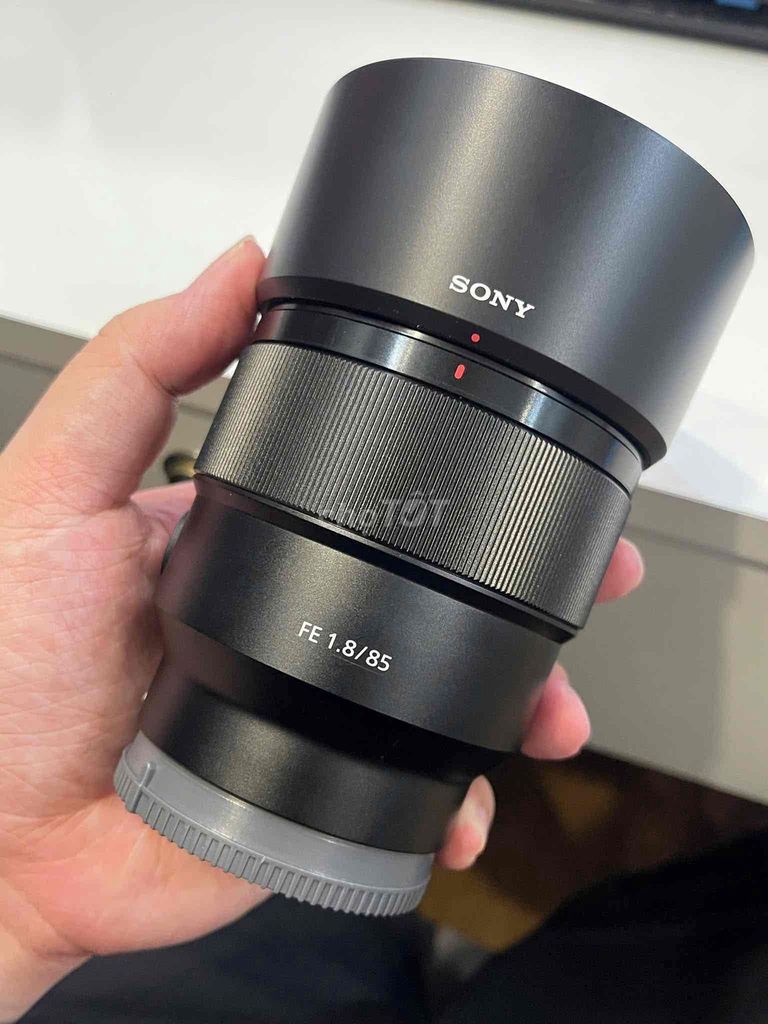 Ống kính Sony FE 85mm F1.8 Đen Như mới. Mua bán Máy ảnh, Máy quay tại Huyện Gia Lâm Hà Nội được đăng bởi tập tành buôn bán hình 1