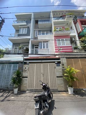 Nhà mặt tiền nguyên căn DTSD 180 m2, đường 22 Phạm Văn Đồng