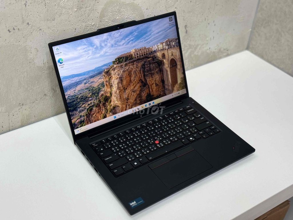 Lenovo Thinkpad P14s Gen 5 Ultra 7 165H/16/1TB vga. Mua bán Laptop tại Quận 10 Tp Hồ Chí Minh được đăng bởi thông hình 1
