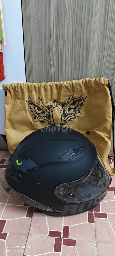 Muốn Pass Nón Fullface ROC màu đen. Mua bán Phụ tùng xe tại Quận 1 Tp Hồ Chí Minh được đăng bởi Pippihuhu hình 3
