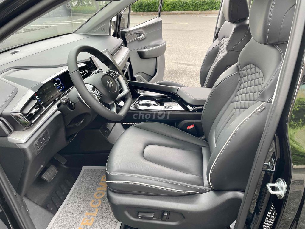 Hyundai Custin 2.0T Cao Cấp sx2025 Đen siêu lướt. Mua bán Ô tô tại Thành phố Thủ Đức Tp Hồ Chí Minh được đăng bởi Bảo Nam ÔTô hình 8