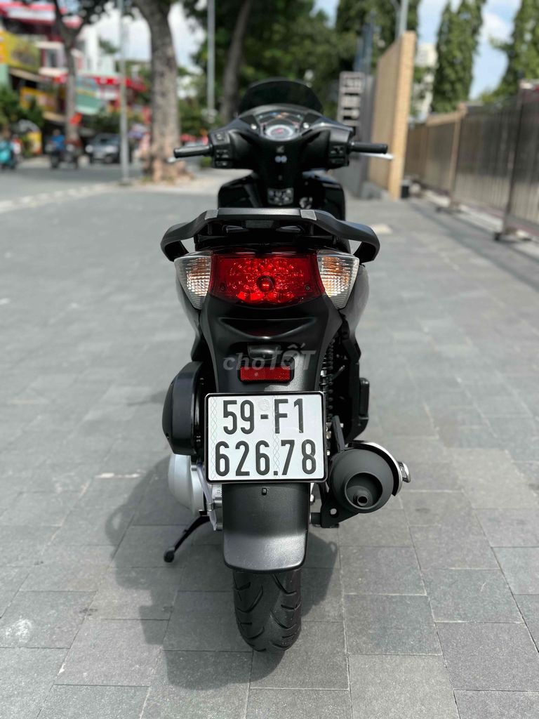 Основной владелец Honda SH150, черный BSTP