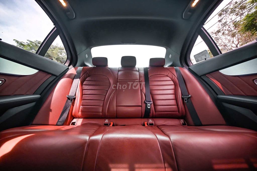 C300 AMG 2016 Đen nội thất đỏ siêu hiếm. Mua bán Ô tô tại Quận 7 Tp Hồ Chí Minh được đăng bởi tuấn anh hình 19