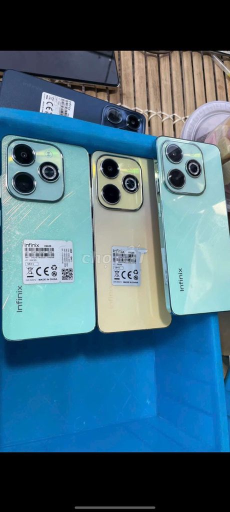 Infinix HOT 40i 128GB Xanh, Vàng, Đen. Mua bán Điện thoại tại Thành phố Thủ Dầu Một Bình Dương được đăng bởi Yến Phượng hình 1