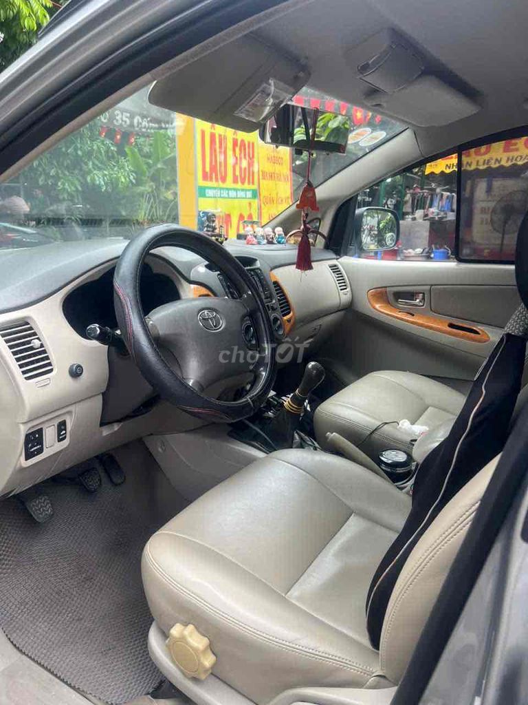 Toyota Innova 2011 G - 300000km. Mua bán Ô tô tại Quận Hoàn Kiếm Hà Nội được đăng bởi vu thu ha hình 3