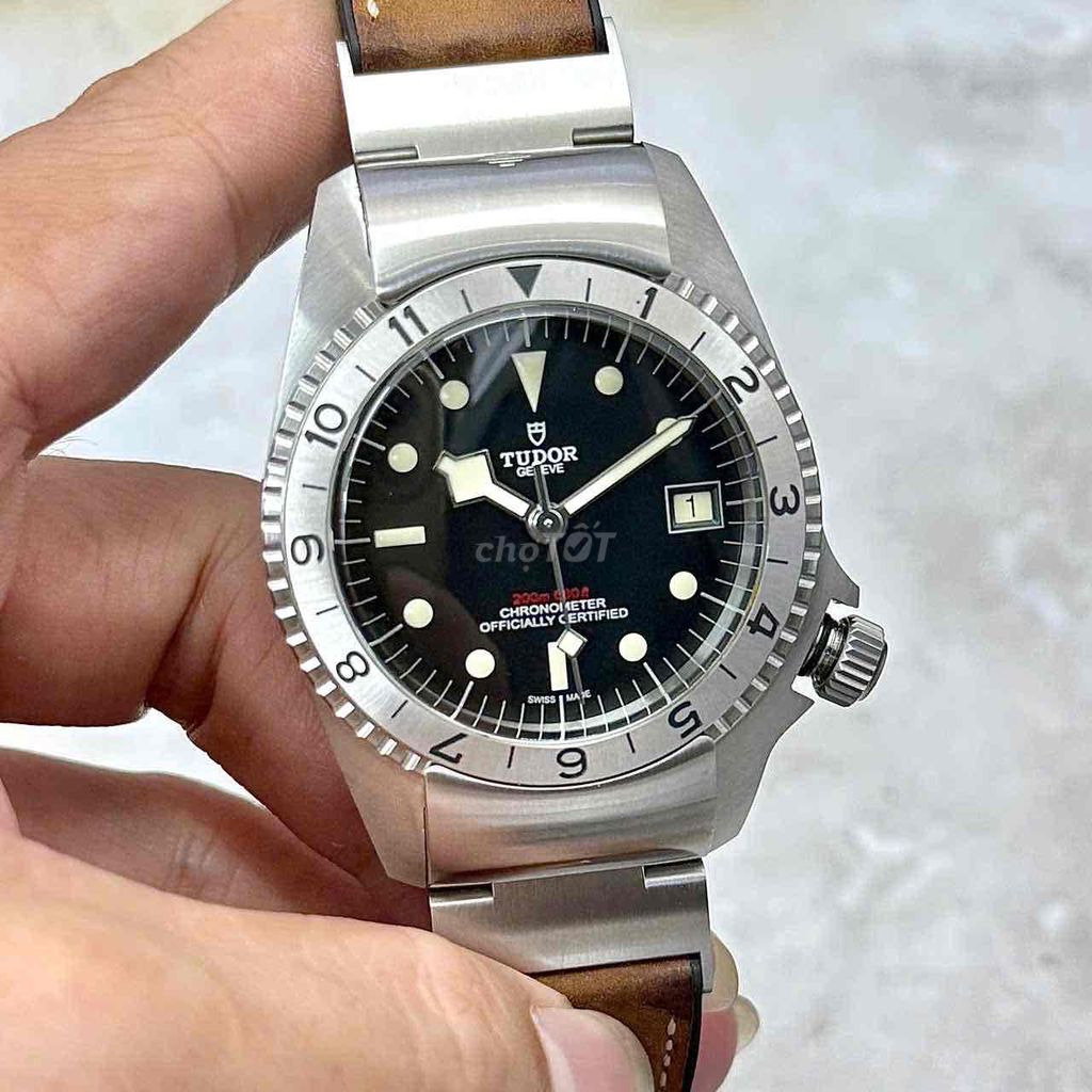 Tudor  black bay p01 độc bản. Mua bán Đồng hồ tại Quận Hoàng Mai Hà Nội được đăng bởi Anh Tuấn hình 1