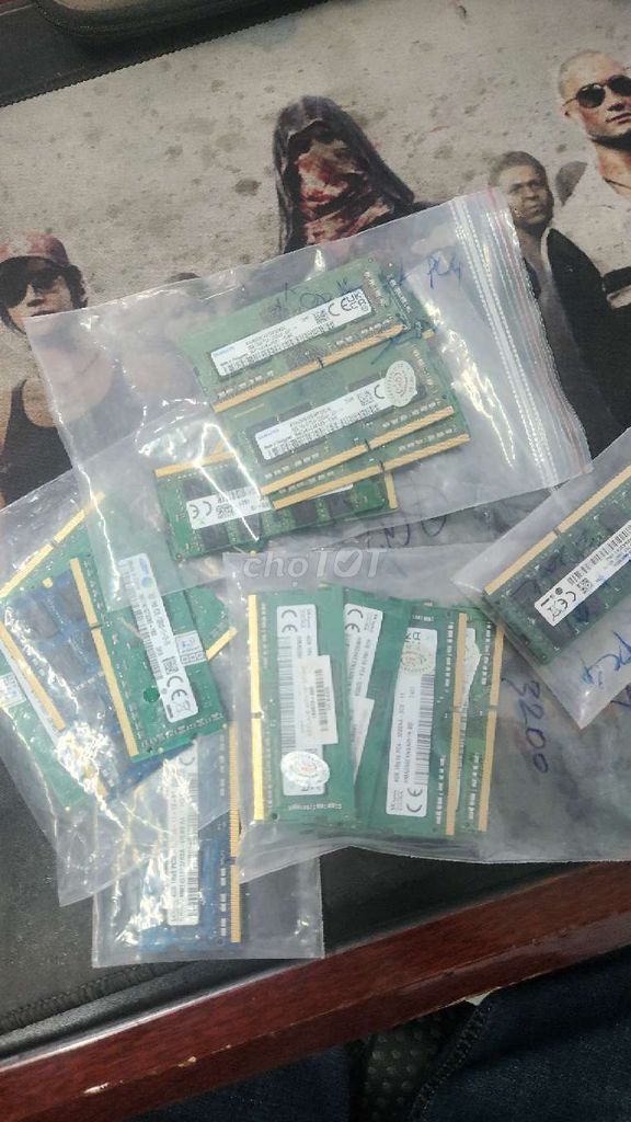 RAM Samsung Crucial 4GB DDR4. Mua bán Linh kiện (RAM, Card...) tại Thành phố Sóc Trăng Sóc Trăng được đăng bởi CTY TNHH Tin học 463 hình 1