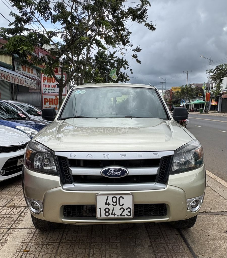 Ford Ranger 2009 XLT 2.5L 4x4 MT - 300000 km. Mua bán Ô tô tại Huyện Đức Trọng Lâm Đồng được đăng bởi Nguyễn Hữu Dự hình 1