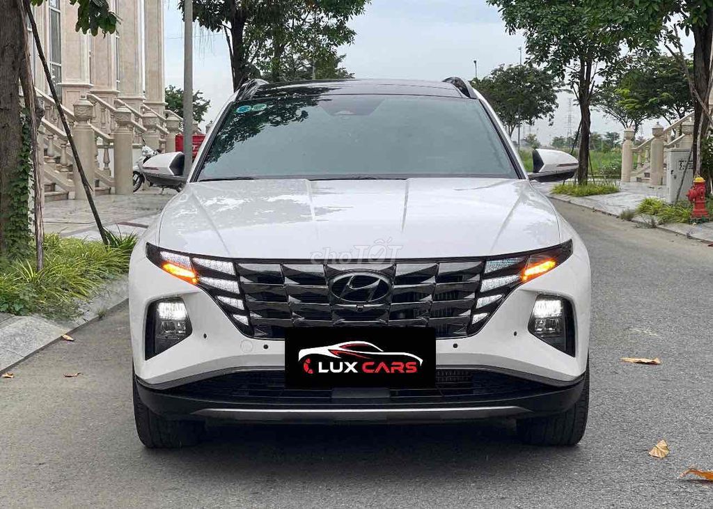 TUCSON TURBO - SX: 2023 - Full Lịch Sử- Chuẩn Odo. Mua bán Ô tô tại Thành phố Thủ Đức Tp Hồ Chí Minh được đăng bởi LuxCars Siêu Thị Ô Tô Lướt Sài Gòn hình 2