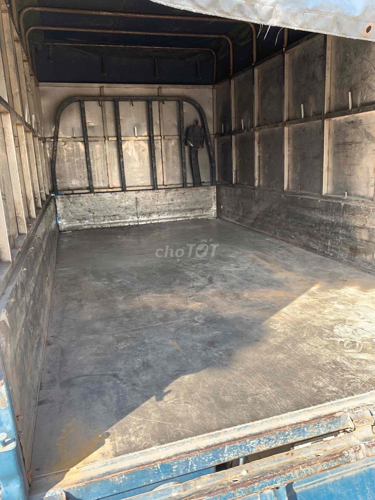 Hyundai Porter 2006 kèo bạt, kiểm dài. Mua bán Xe tải, xe ben tại Huyện Châu Thành Bến Tre được đăng bởi nguyen van trung hình 8