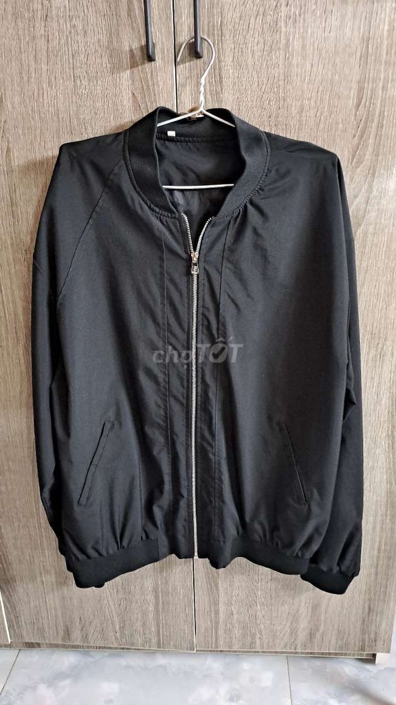 áo khoác dù bomber . Mua bán Quần áo tại Quận Liên Chiểu Đà Nẵng được đăng bởi Nguyễn Huy Hoàng  hình 1