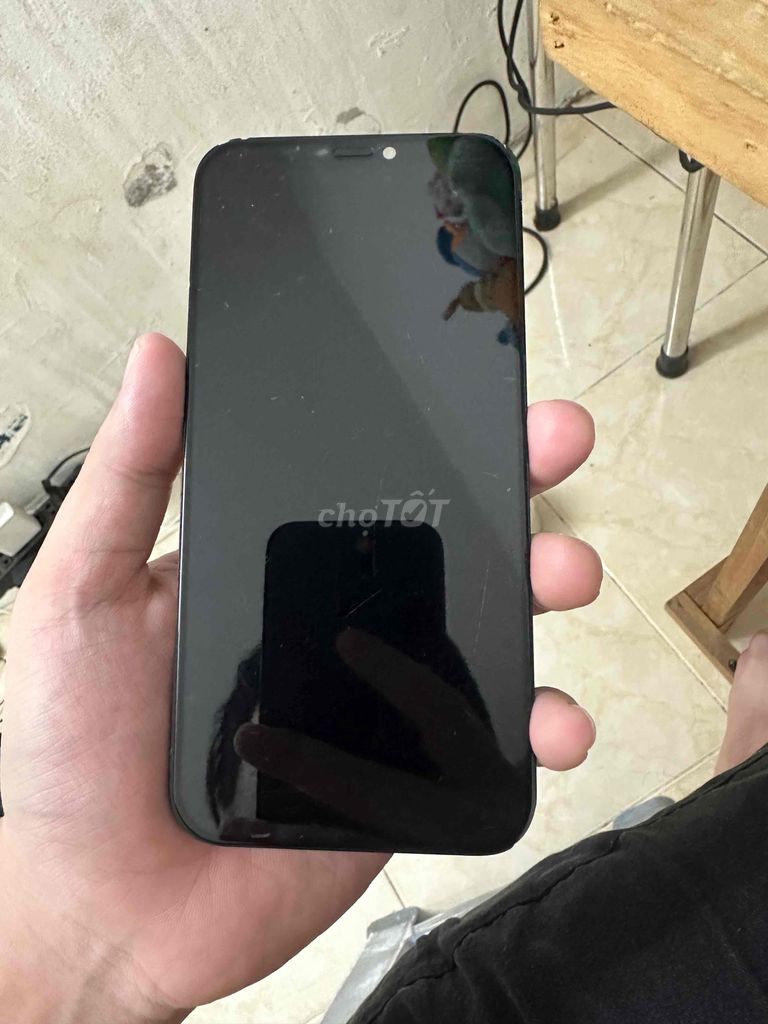 Màn zin iphone 12 iphone 12 pro mẻ xíu góc dánclok