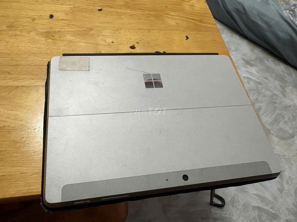 Microsoft Surface Go 2 4GB/64GB Bạc. Mua bán Laptop tại Quận 4 Tp Hồ Chí Minh được đăng bởi Robert hình 1