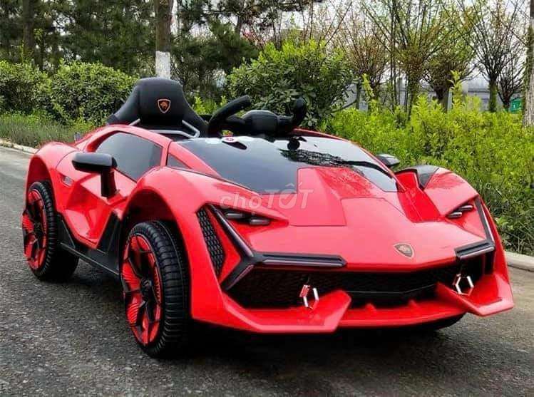 Xe điện lamboghini cho bé, miễn ship tphcm