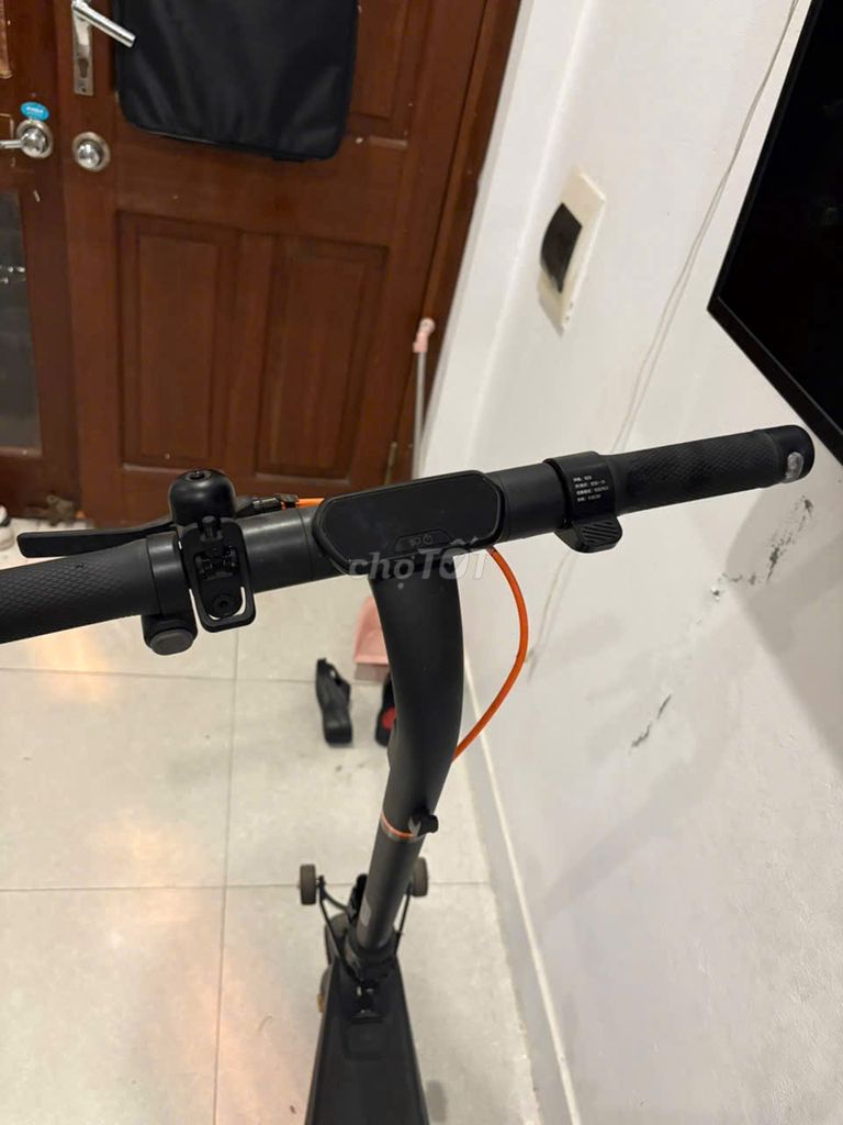 Scooter điện Segway Ninebot E2 Pro. Mua bán Xe điện tại Quận Thanh Xuân Hà Nội được đăng bởi Tuấn hình 2