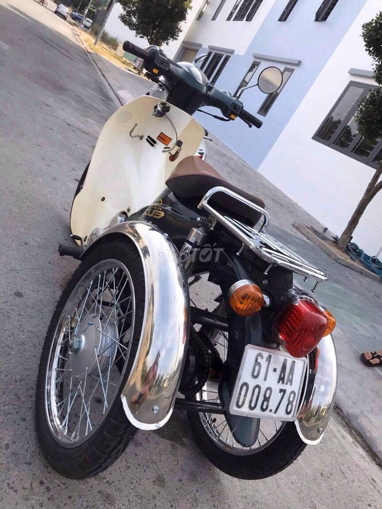 Xe TRÙM MỀN chạy dc 9000km CÓ ĐỀ VÀ CÓ SỐ LÙI khoẻ. Mua bán Xe máy tại Thành phố Thủ Dầu Một Bình Dương được đăng bởi HOA THẦN LONG hình 2