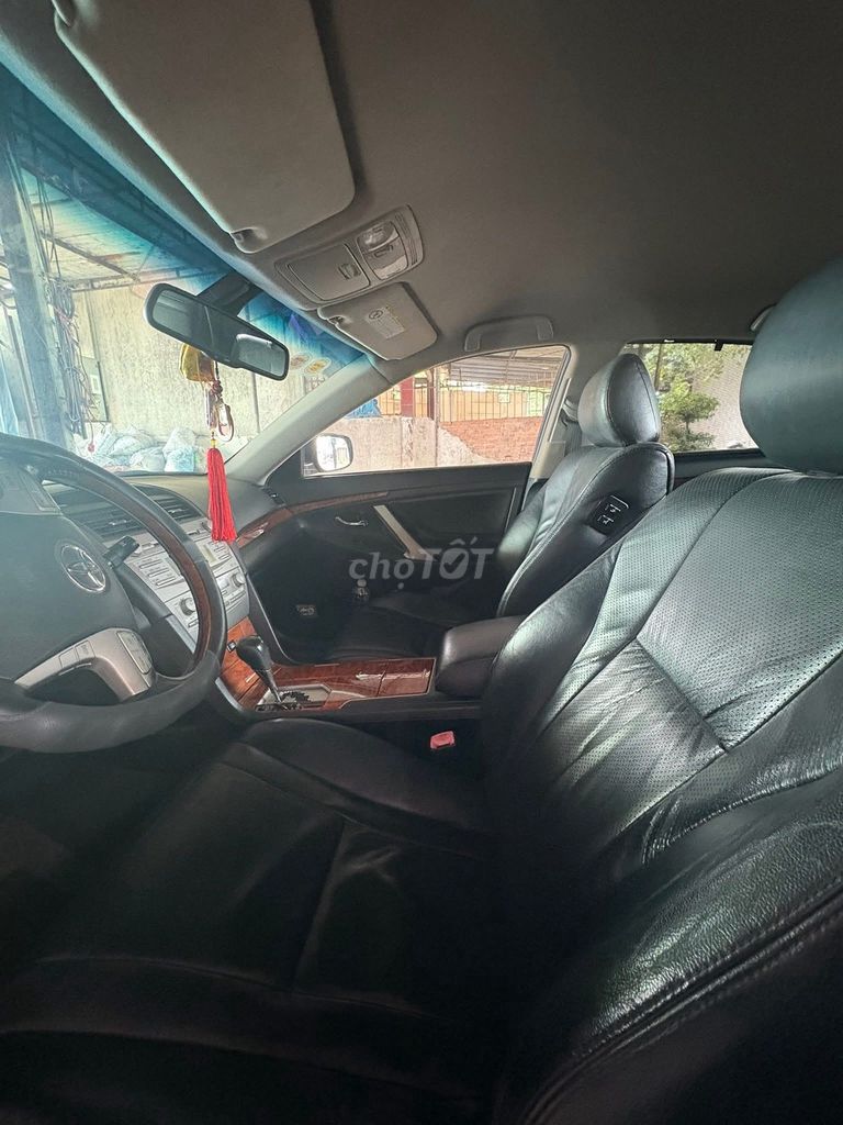 Toyota Camry 2010 3.5Q - 160000 km. Mua bán Ô tô tại Thành phố Biên Hòa Đồng Nai được đăng bởi Hải Yến Lê Ngọc hình 4