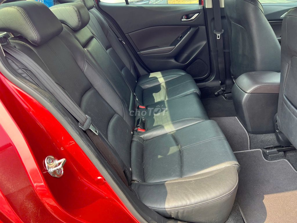 Mazda 3 2020 1.5FL Đỏ 21000 km. Mua bán Ô tô tại Thành phố Thủ Dầu Một Bình Dương được đăng bởi Thái Phạm hình 9