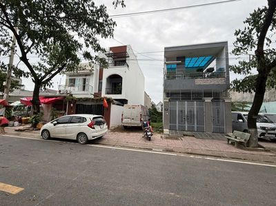Đất đẹp kdc Châu Thới (tái định cư đại học quốc gia Tphcm) gần BigC Go. Mua bán đất tại Thành phố Dĩ An Bình Dương được đăng bởi  Hậu Trần Bđs 
