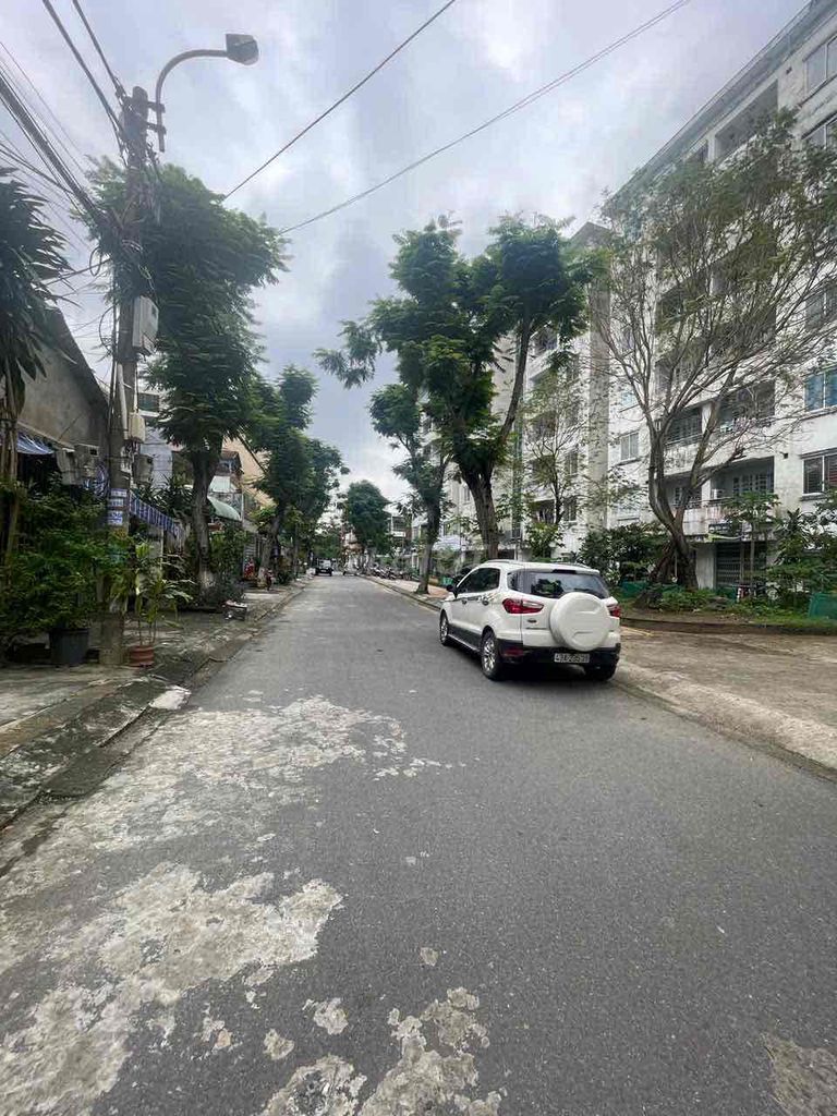 Bán đất tặng dãy trọ MT Nguyễn Trung Ngạn - đoạn ko dính đường bay