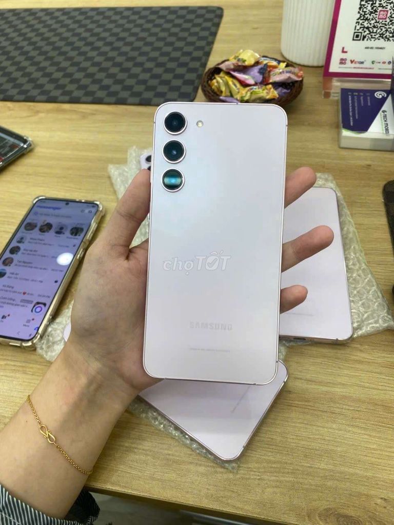 Samsung Galaxy S23+ Tím. Mua bán Điện thoại tại Thành phố Thủ Đức Tp Hồ Chí Minh được đăng bởi Minh phương hình 1