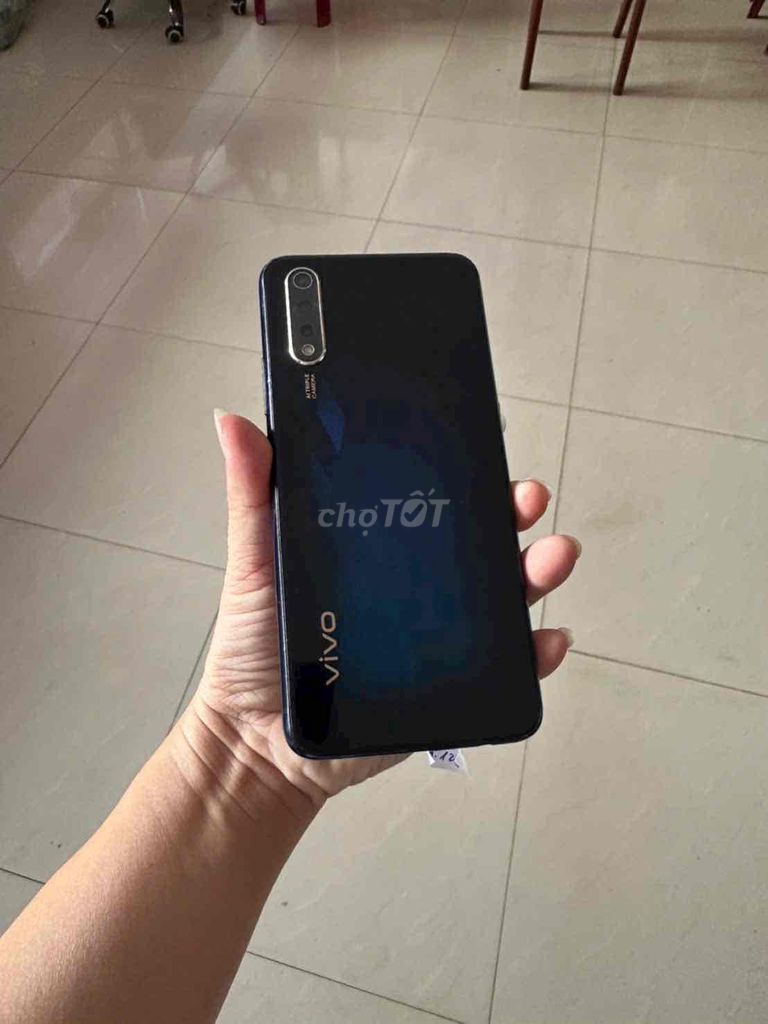 Vivo S1 ram6/ 128GB pin 4500, màu xanh. Mua bán Điện thoại tại Thành phố Buôn Ma Thuột Đắk Lắk được đăng bởi cầm đồ nguyễn phương hình 1