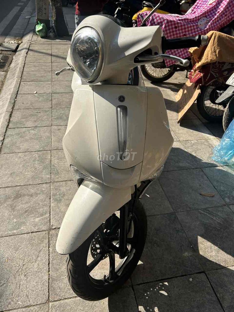 BÁN XE TẠI HÀ NỘI-BA ĐÌNH. Mua bán Xe máy tại Quận Ba Đình Hà Nội được đăng bởi nguyen thuy nga hình 5