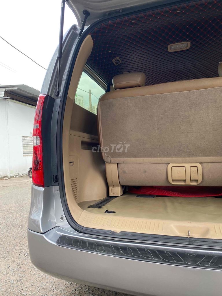 Hyundai Grand Starex 2013- 177000 km  9 chỗ dầu. Mua bán Ô tô tại Quận Bình Tân Tp Hồ Chí Minh được đăng bởi Trinh tp hcm hình 9