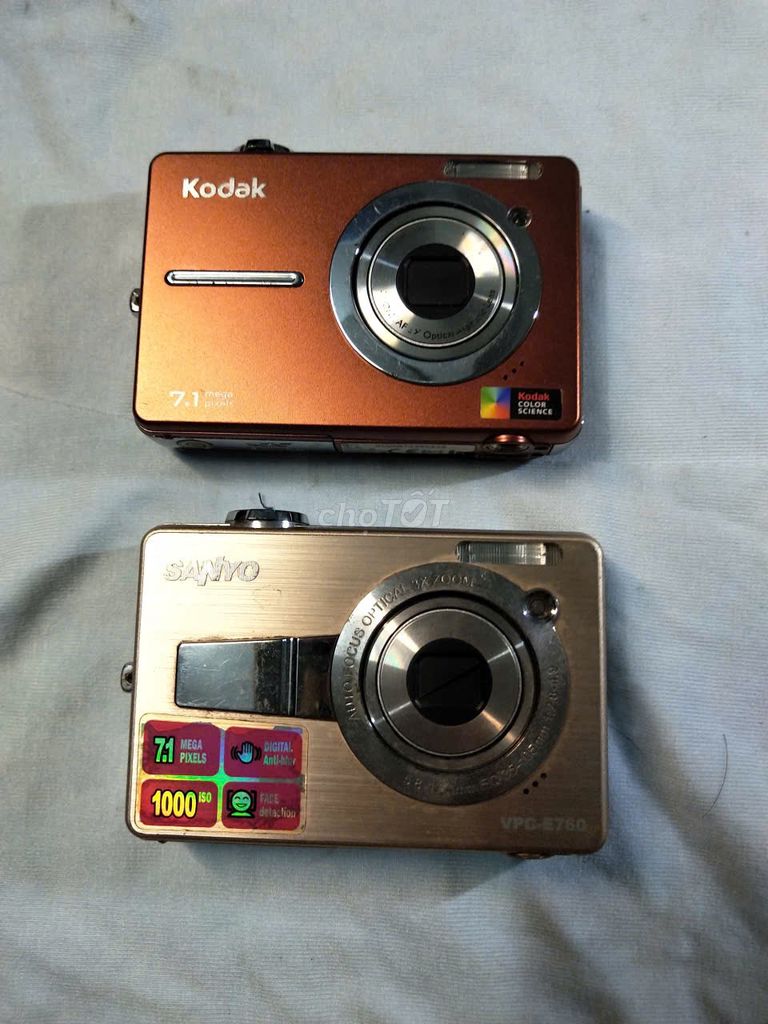 Bộ đôi 2 máy ảnh Kodak/ Sanyo sống bán giá cực rẻ. Mua bán Máy ảnh, Máy quay tại Quận Tân Bình Tp Hồ Chí Minh được đăng bởi Hàng Nhật Bãi hình 1