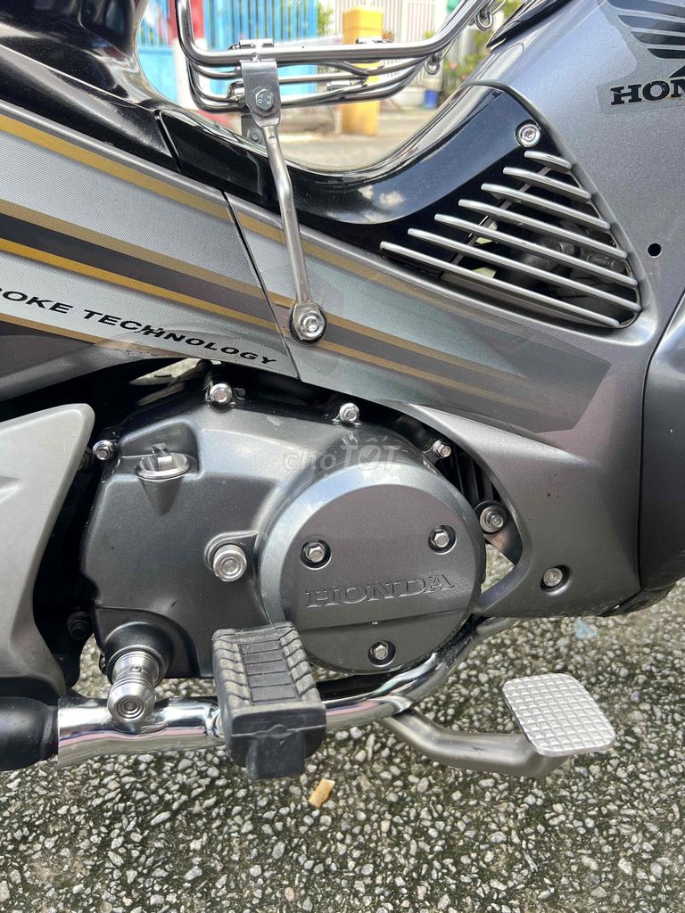 cần bán hoặc giao lưu. Mua bán Xe máy tại Huyện Lấp Vò Đồng Tháp được đăng bởi trí hải hình 4