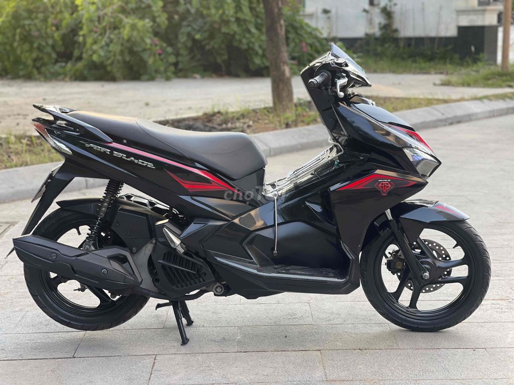 Honda Air Blade 2016 Đen. Mua bán Xe máy tại Quận Nam Từ Liêm Hà Nội được đăng bởi Xe Máy Đức Dũng hình 6