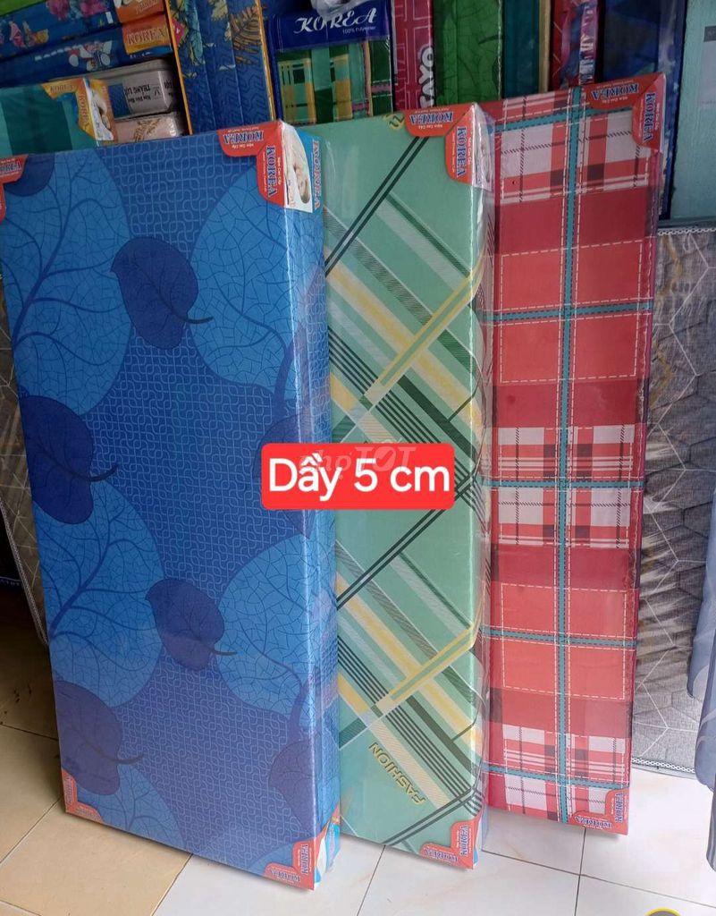 NỆM GẤP 3- NỆM MÚT NỆM XỐP GIÁ HỌC SINH . Mua bán Giường, chăn ga gối nệm tại Quận Gò Vấp Tp Hồ Chí Minh được đăng bởi KHO NỆM TỔNG HỢP HCM hình 1