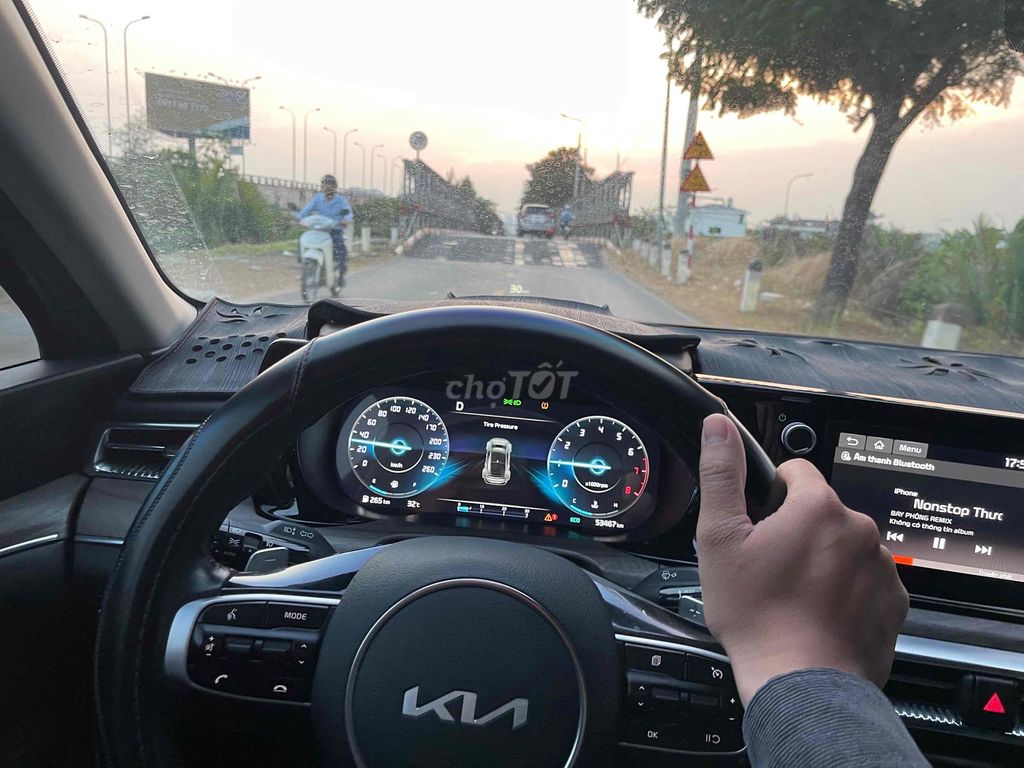 Kia K5 2022 2.0 Premium - 70000 km. Mua bán Ô tô tại Quận 12 Tp Hồ Chí Minh được đăng bởi Hoàng Hải hình 5