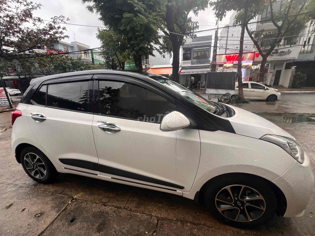 Hyundai Grand i10 2019 1.2 số sàn bản đủ