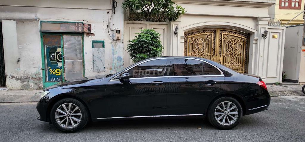 Mer E200 2018 - 79000 km dkld 2019 chính chủ. Mua bán Ô tô tại Quận Bình Tân Tp Hồ Chí Minh được đăng bởi Viet Trung hình 2