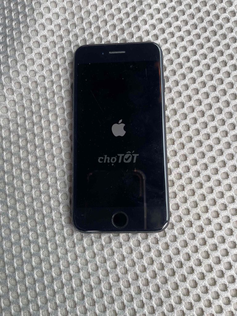 Apple iPhone 7 32GB Đen Bình thường. Mua bán Điện thoại tại Quận Hoàng Mai Hà Nội được đăng bởi Lê Luyện hình 1