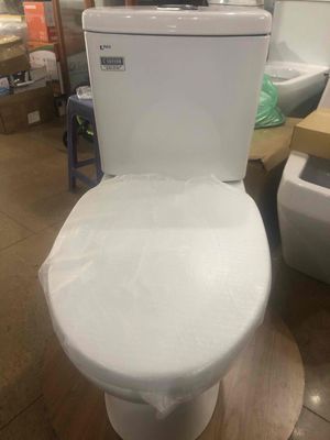 Thanh lý bồn cầu chính hãng Inax,hàng trưng bày.. Mua bán Thiết bị vệ sinh, nhà tắm tại Quận Hoàng Mai Hà Nội được đăng bởi Đoàn Ngọc Kiên